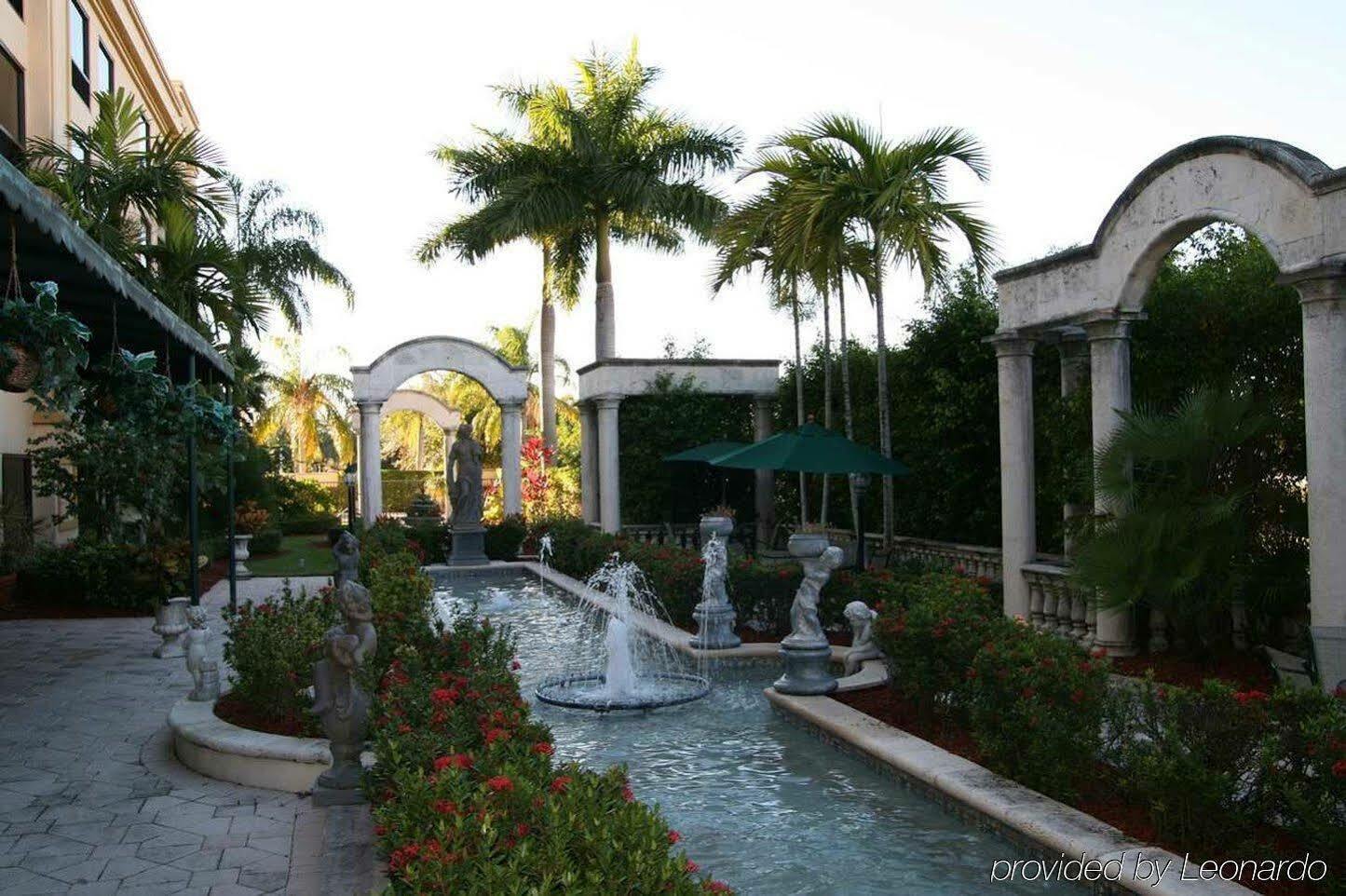 Hampton Inn Palm Beach Gardens Buitenkant foto